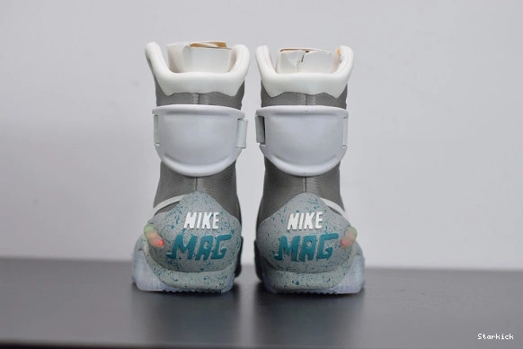 MAG NIKE 0907